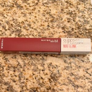 Maybelline SuperStay Matte Ink Liquid Lipstick - Berry Red